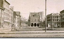 La place d'Youville vers 1910.
